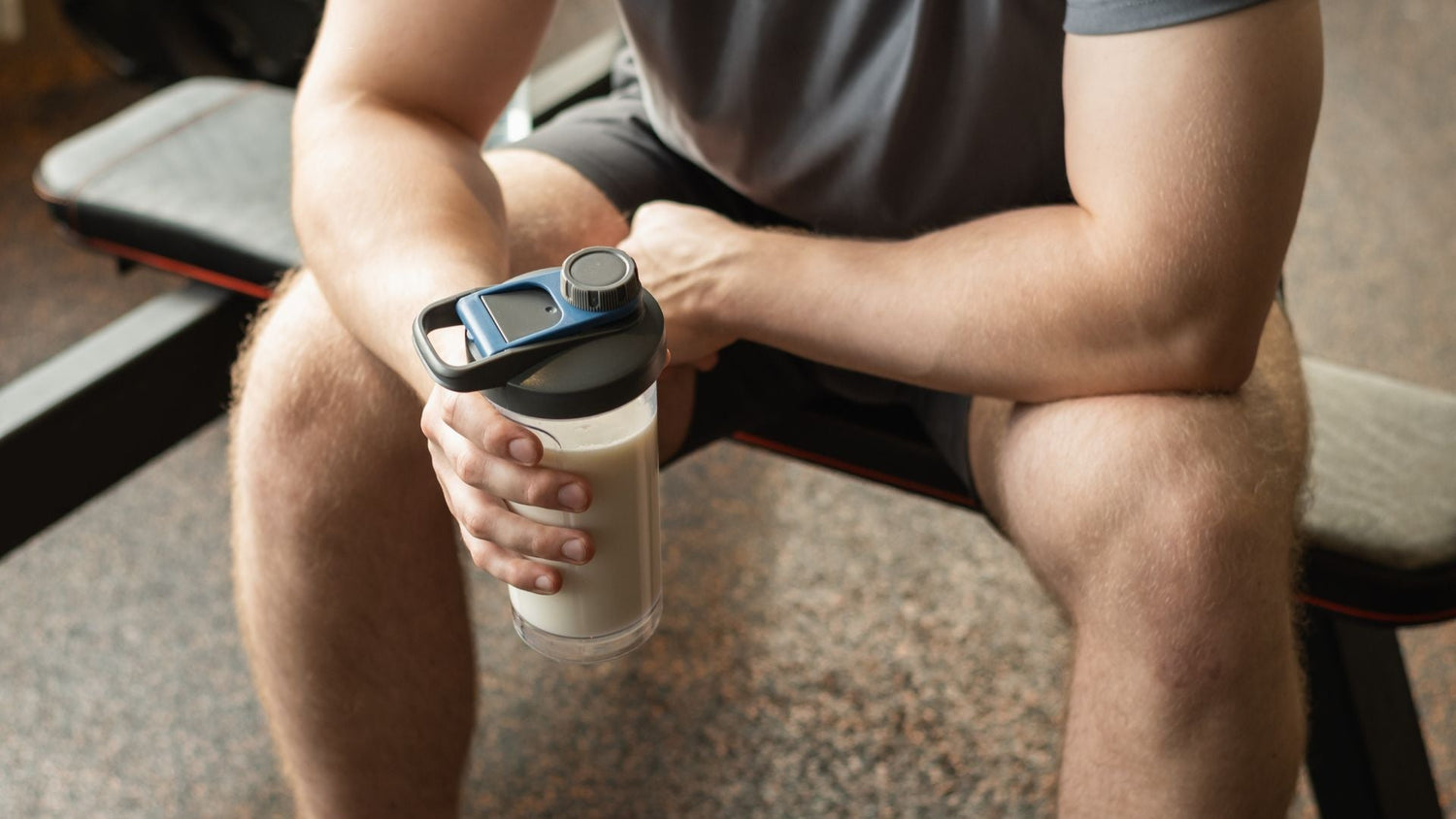 Combien d'eau pour 30g de whey Le dosage parfait pour votre shaker